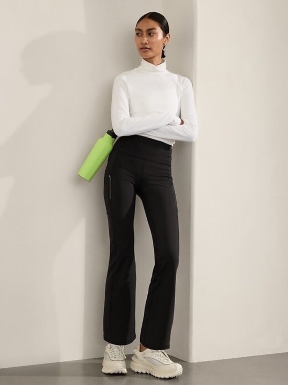 Athleta Rainier Bootcut Pant Black Size Small | High Rise Performance Leggings